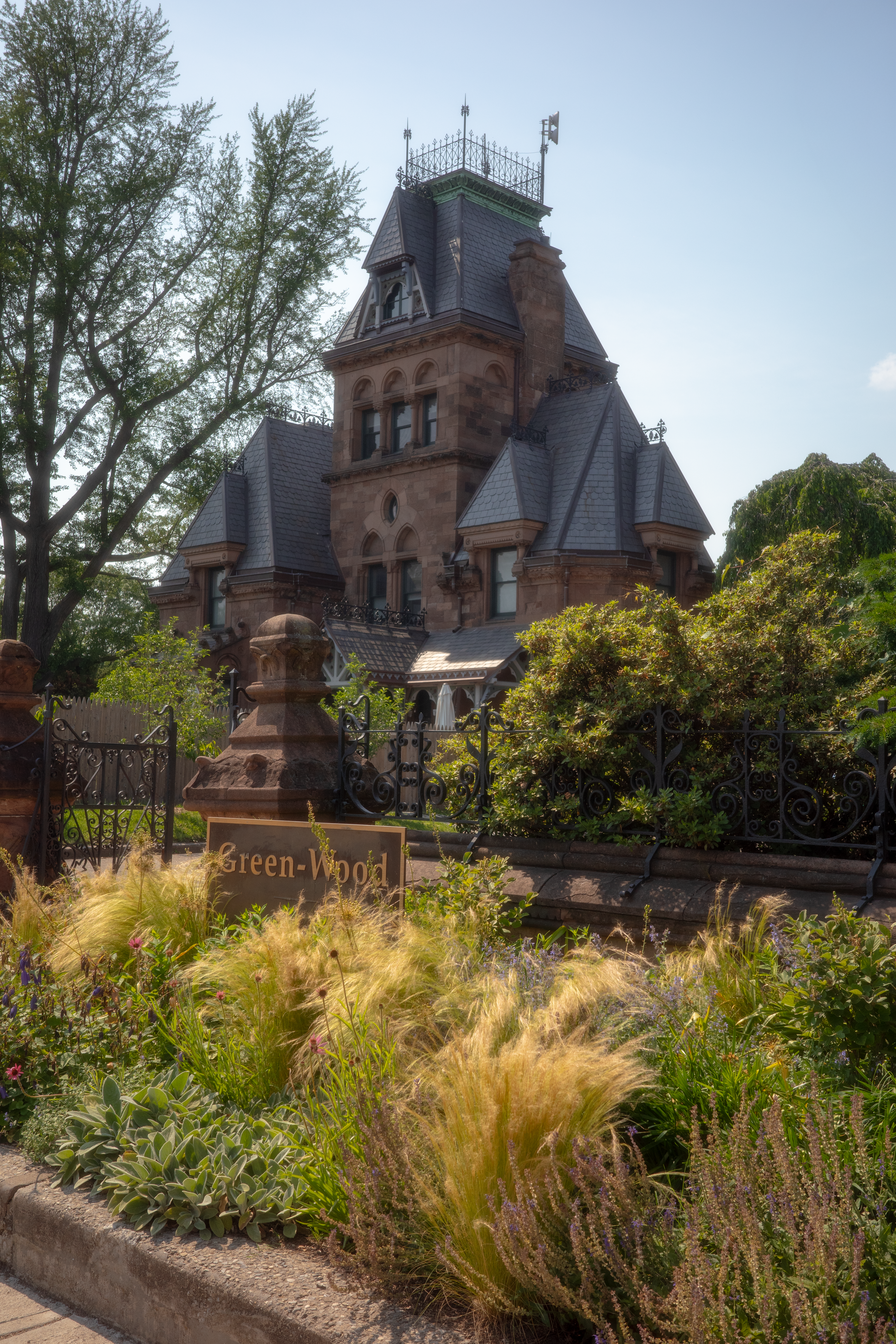Green-Wood Detail Mansion